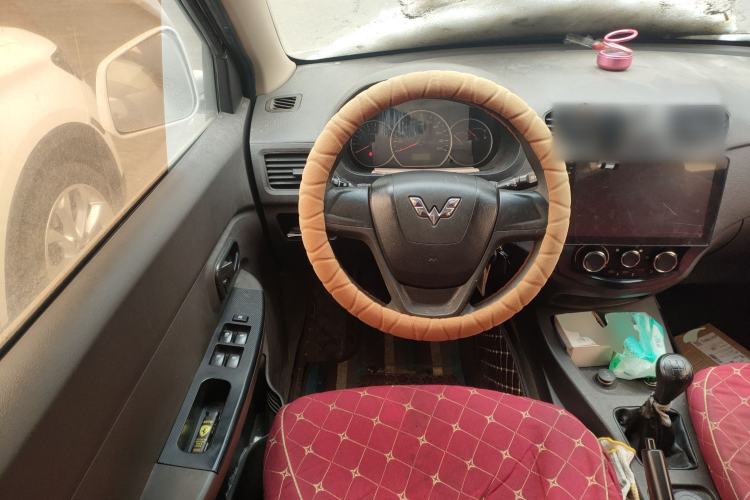 Used Wuling Hongguang 2016 1.5L S Comfort Version
