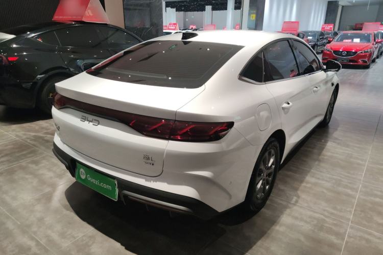 Used BYD Qin L 2025 DM-i Smart Drive 80KM Leading Model