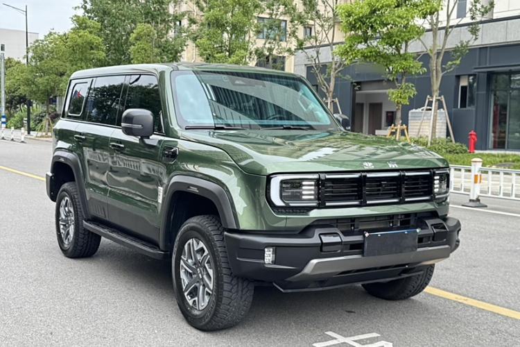 Used Beijing Auto BJ40 2024 2.0D All-New Blade Hero Crosser
