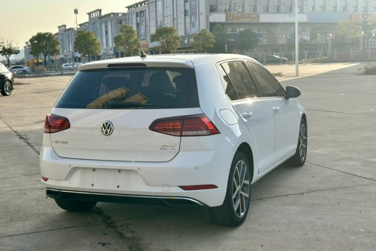 Used Volkswagen Golf 2020 280TSI DSG Comfort Version
