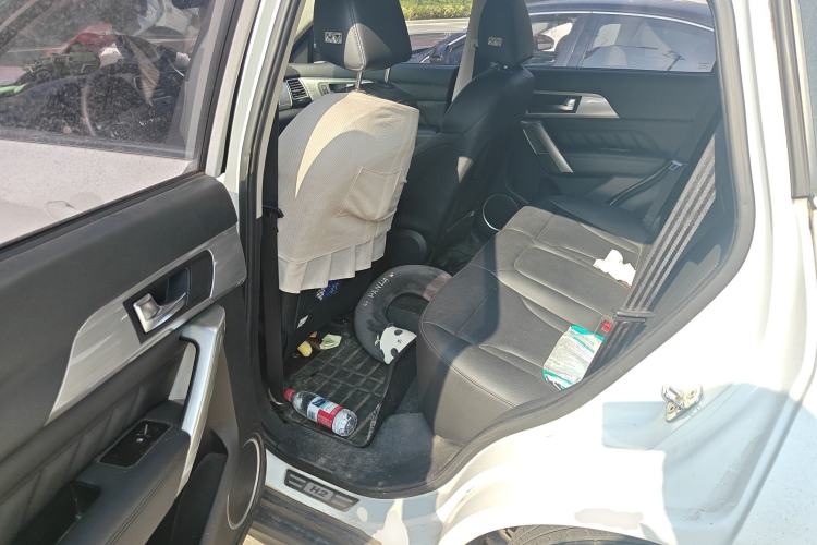 Used Haval H2 2016 Red-Label 1.5T Automatic Two-Wheel Drive Luxury Model
