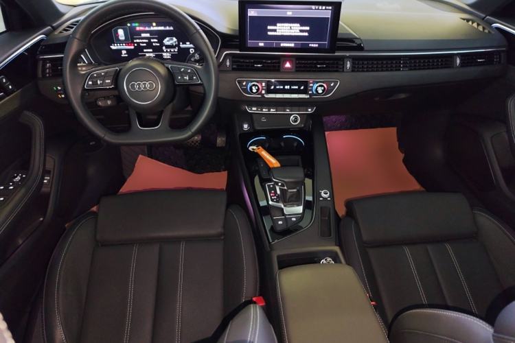 Used Audi A4L 2023 40 TFSI Luxury Dynamic Model
