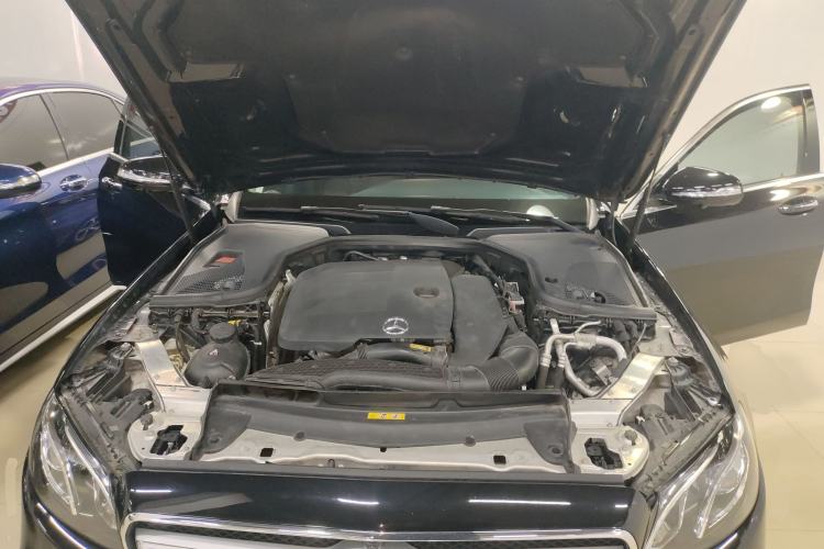 Used Mercedes-Benz E-Class 2019 Restyled E 300 L Sporty and Stylish Edition
