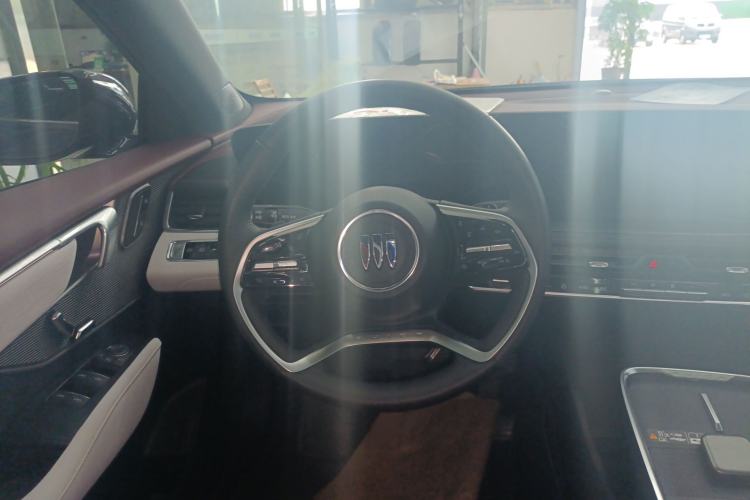 Used Buick LaCrosse 2023 28T Prestige Edition
