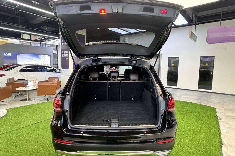 Used Mercedes-Benz GLC 2020 GLC 260 L 4MATIC Dynamic Model