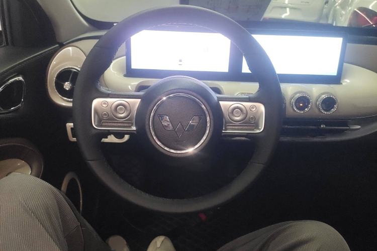 Used Wuling Bingo 2024 333 km Lingxi Connected Version
