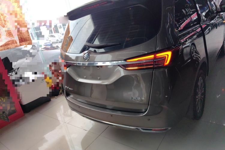 Used Buick GL8 2022 Land Cruiser Executive Class 652T Comfort Model
