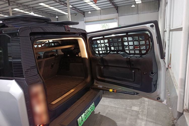 Used  03 2024 501km Four-wheel Drive Long-Range Advanced Version
