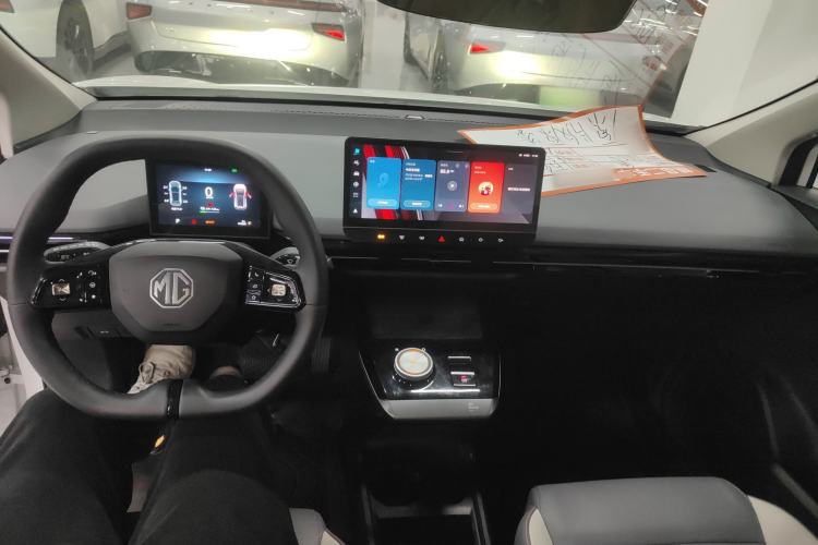 Used MG 4 EV 2023 415 km Range Sea-Faring Champion Edition