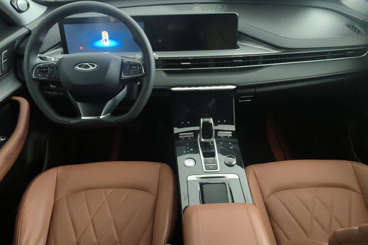 Used Chery Tiggo 8 PLUS 2021 290TGDI DCT Luxury Edition
