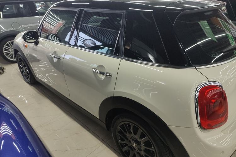 Used  MINI 2016 1.5T COOPER Five-Door Edition
