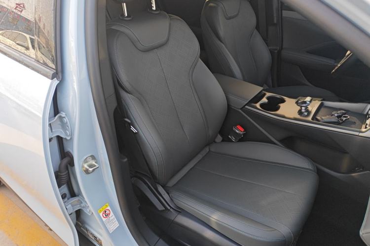 Used BYD Qin PLUS 2025 DM-i Smart Drive 55KM Leading Model