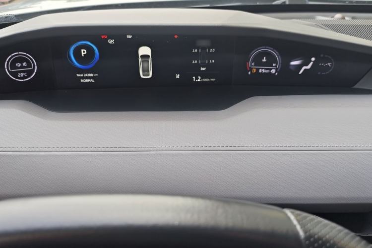 Used Changan UNI-V 2022 1.5T Smart Navigation Version
