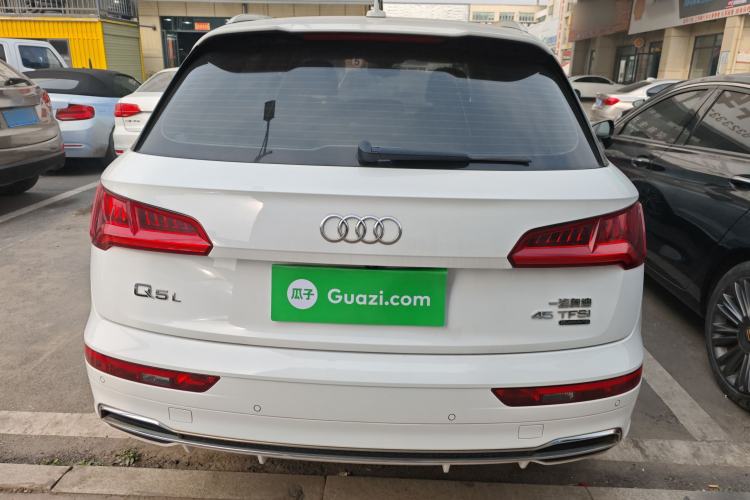 Used Audi Q5L 2020 Updated 40 TFSI Prestige Fashion Edition
