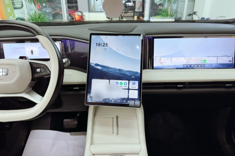 Used  L7 2023 1.5T 115 km Starship
