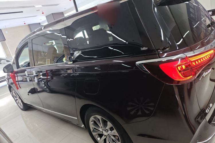 Used Buick GL8 2022 Avenir Aivia 7-Seater Deluxe Edition
