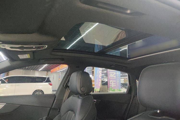 Used Audi A4L 2024 40 TFSI Luxury Dynamic Edition (Starry Night Version)
