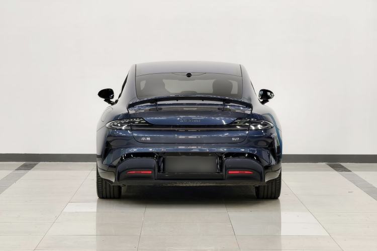 Used  SU7 2024 Rear-Drive Ultra-Long Range Advanced Pro-Level Intelligent Driving Version
