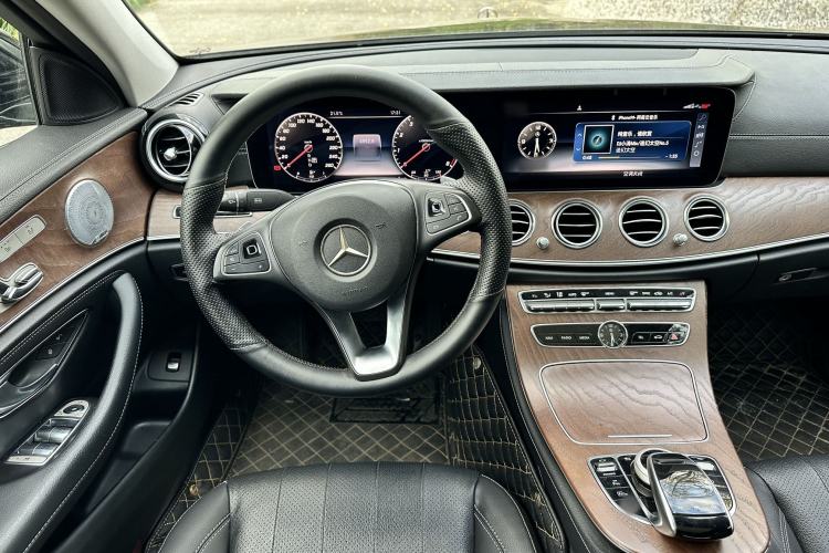 Used Mercedes-Benz E-Class 2018 Facelift E 300 L Luxury Edition
