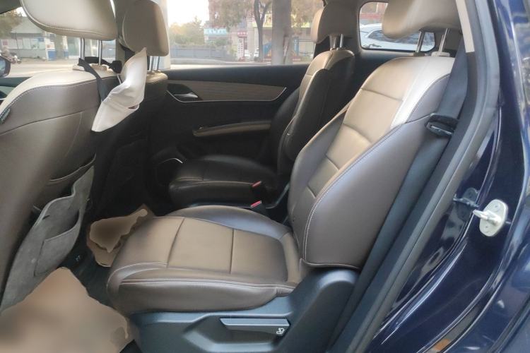 Used BYD Song MAX New Energy 2022 DM-i 105KM Executive Edition
