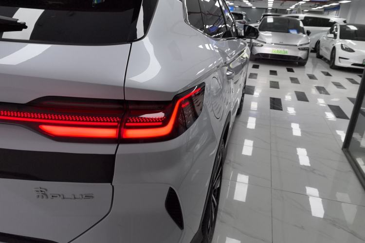 Used BYD Song PLUS New Energy 2025 EV 520km Premium Version
