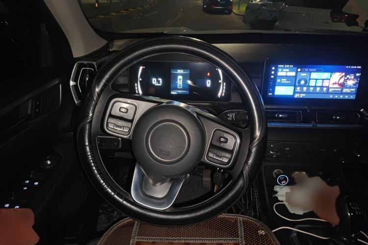 Used Great Wall King Kong Poer 2022 2.0T Manual Diesel Two-Wheel Drive Elite Version with Long Bed GW4D20M
