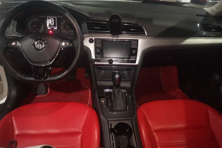 Used Volkswagen Lamando 2019 230TSI DSG Vision Edition China VI Standard
