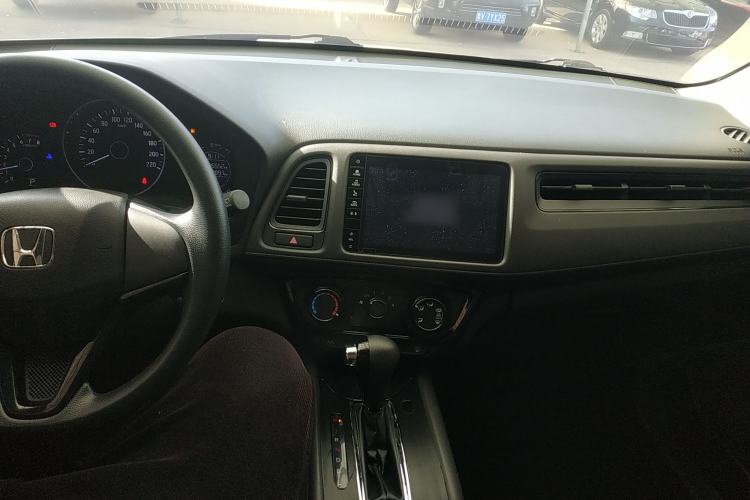 Used Honda Vezel 2020 1.5L CVT Pioneer Edition
