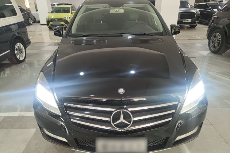 Used Mercedes-Benz R-Class 2017 R 320 4MATIC Business Edition Prestige Model