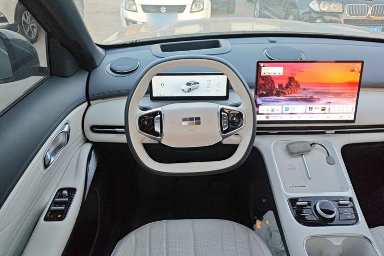 Used  Galaxy Xingjian 7 EM-i 2025 120km Exploration+ Version
