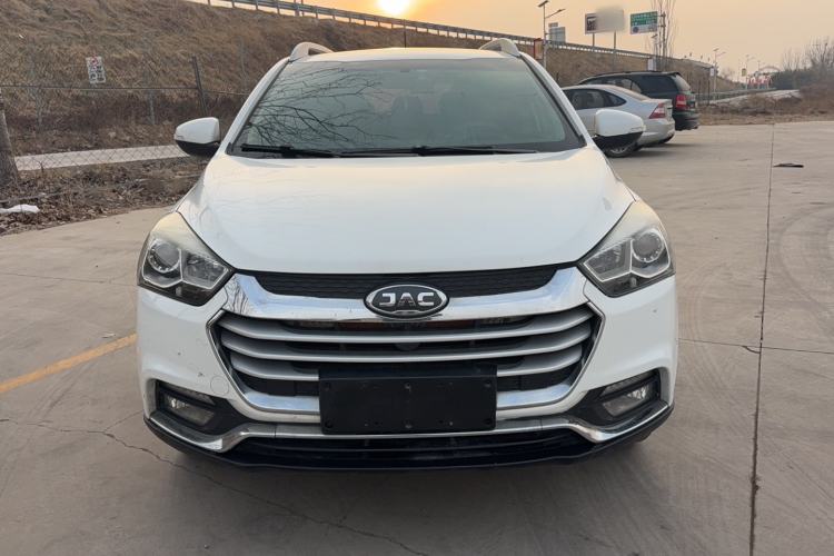 Used  Refine S2 2017 1.5L Manual Luxury Connect Edition