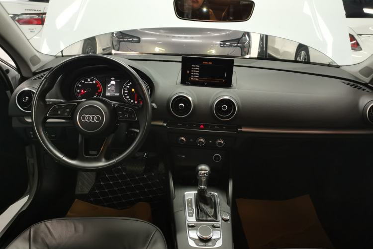 Used Audi A3 2019 Limousine 35 TFSI Ambition China V