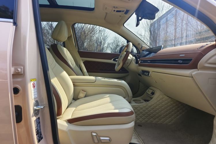 Used ORA Good Cat 2023 401 km Standard Range Prestige Version Lithium Iron Phosphate