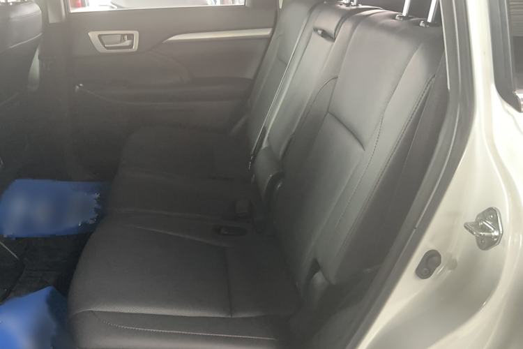 Used Toyota Highlander 2018 2.0T Four-Wheel Drive Luxury Edition 7 Seats China V Emission Standard
