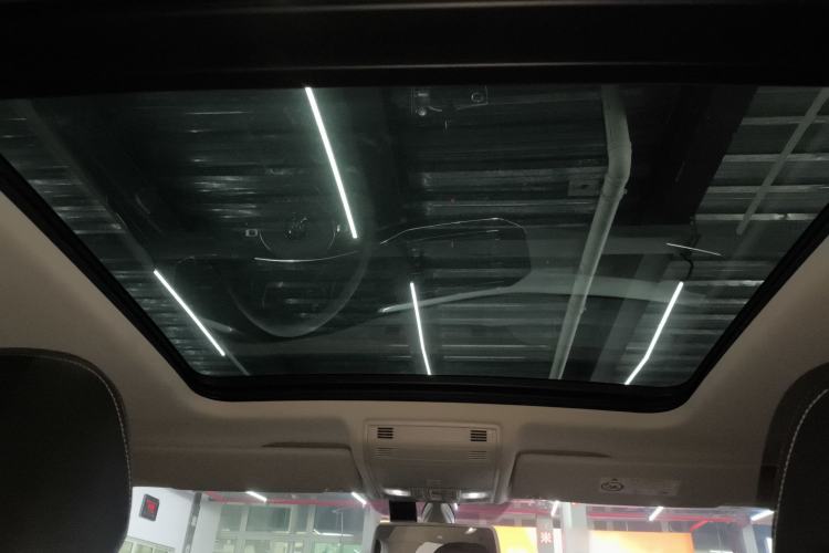 Used Volkswagen Tayron 2019 330TSI Two-Wheel Drive Luxury Model China VI Standard
