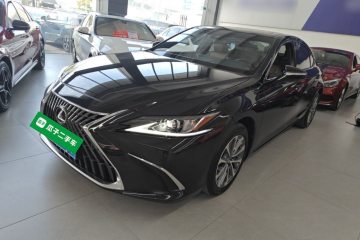 Used Lexus ES 2023 200 Excellence Edition