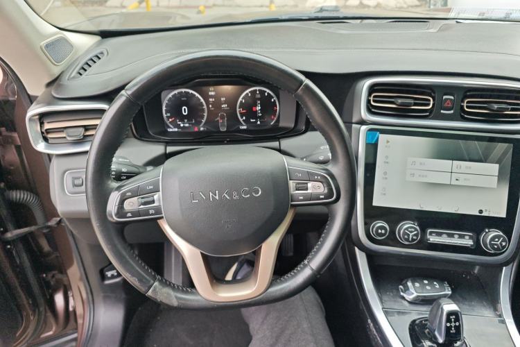 Used Lynk & Co 01 2017 2.0T Two-Wheel Drive Pro Edition
