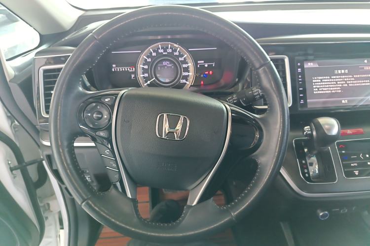 Used Honda Elysion 2016 2.4L Classic Edition
