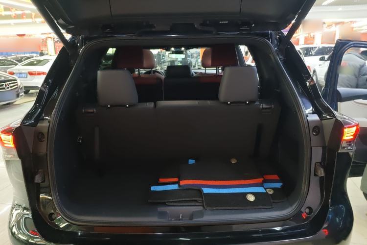 Used Toyota Crown Kluger 2021 2.5L HEV Four-Wheel Drive Flagship Edition
