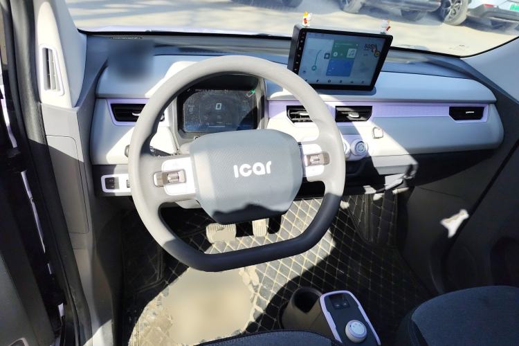 Used Chery QQ Ice Cream 2022 170km Sundae Phosphate Lithium-Ion
