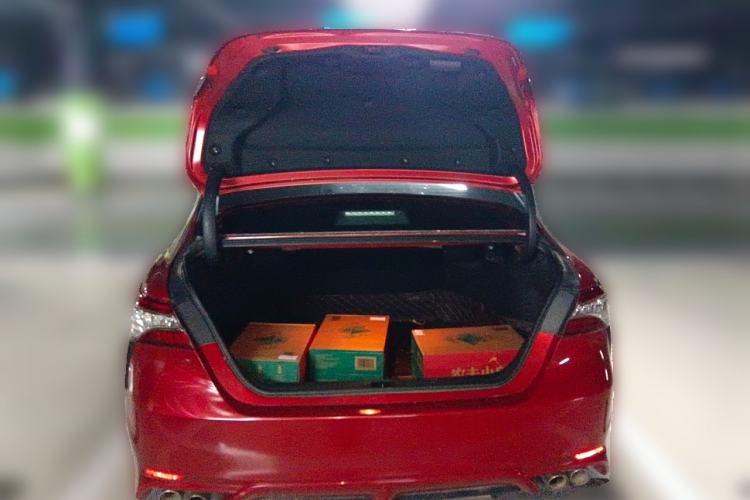 Used Toyota Camry 2019 2.5S FENGSHANG Version China VI Standard
