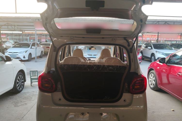 Used Wuling Hongguang MINIEV 2025 Four-Door Version Advanced Edition
