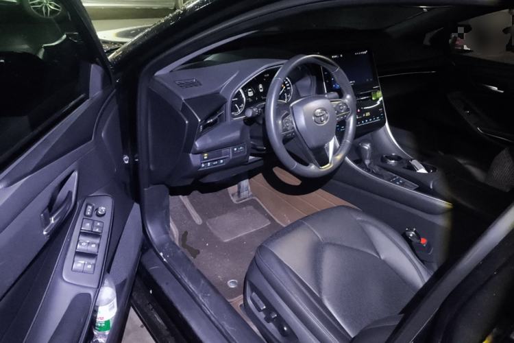 Used Toyota Avalon 2023 Dual-Engine 2.5L Luxury Edition
