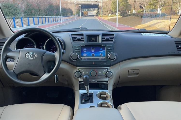 Used Toyota Highlander 2012 2.7L 2WD 5-Seater Elite Edition
