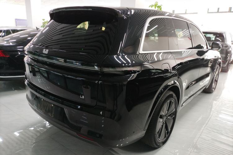 Used Li Auto L8 2024 Pro Model

