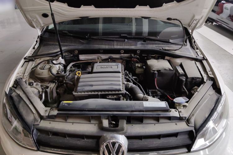 Used Volkswagen Golf 2016 1.6L Automatic Comfort Model
