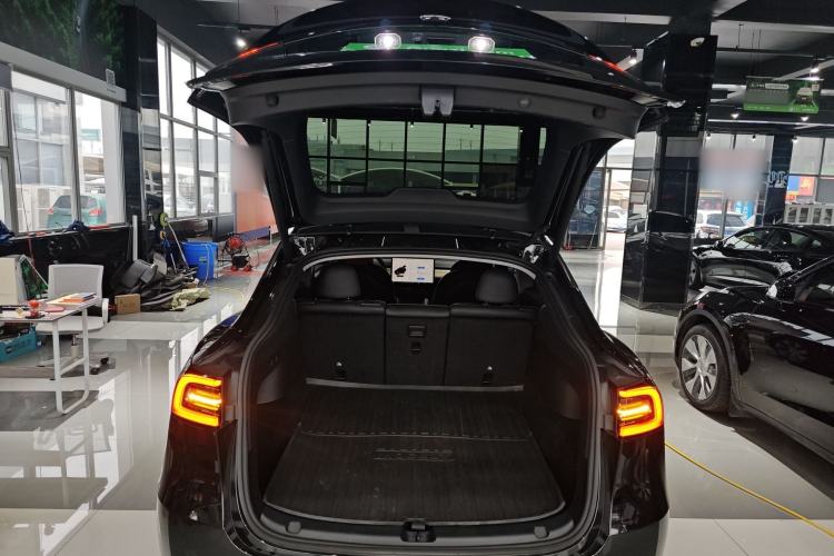 Used Tesla Model Y 2022 Rear-Wheel-Drive Version