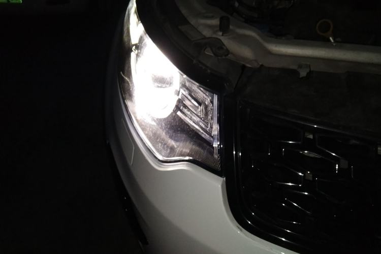 Used Land Rover Discovery Sport 2018 240 PS SE Version