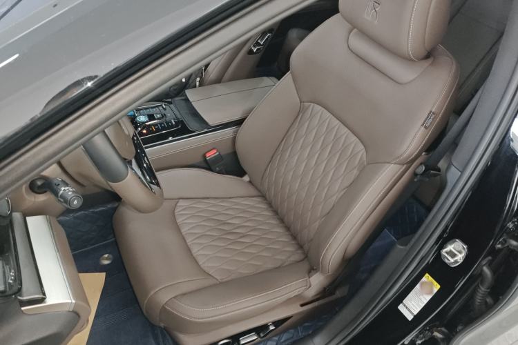 Used BYD Han 2023 EV Champion Edition 605KM Front-Drive Premium Model
