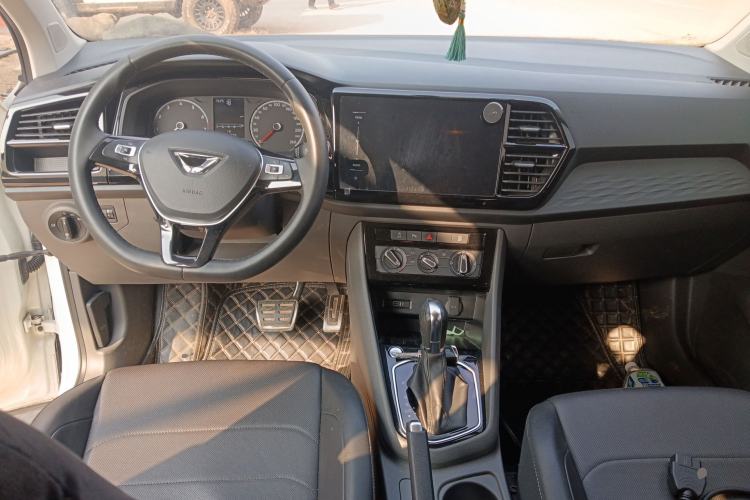 Used Jetta VS5 2019 280TSI Automatic Enjoyment Model
